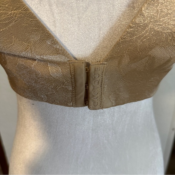 Cacique Lightly Lined Full Coverage Plus Size 38DD Gold Lace Overlay Bra - Picture 8 of 10